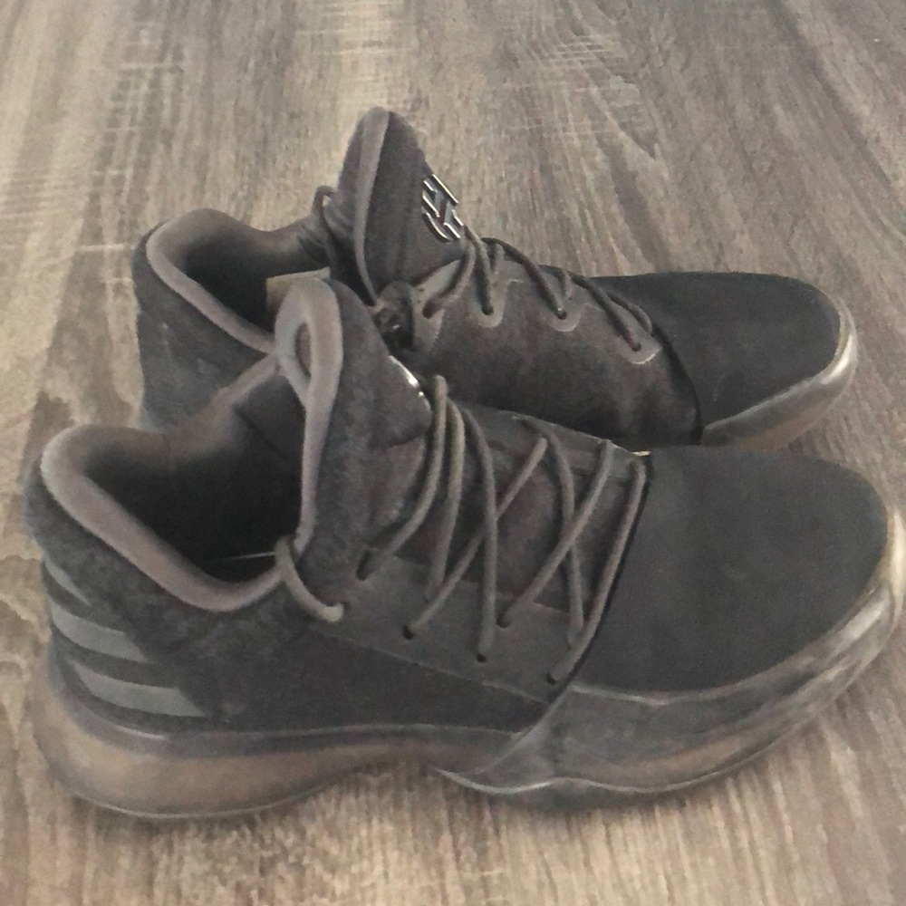 Boys adidas harden vol 1